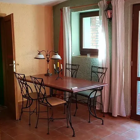 Apartman Garden Apartment